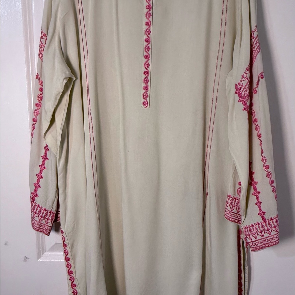 Cream Kurta with Pink Embroidery